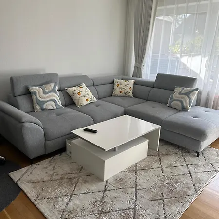 Private In Shared Apartment! Friedrichshafen